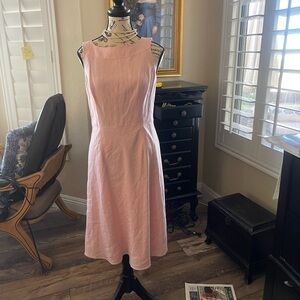Classic Ann Taylor Loft Petites Pink Dress size 6P.